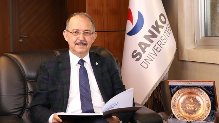 Prof. Dr. Dağlı: Kadınlar, yaşamın kaynağı, renkleri ve değerleridir