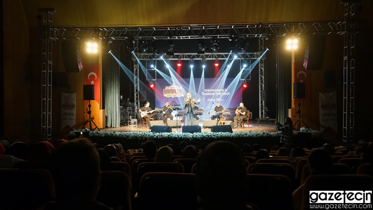 Ramazan coşkusu Aykut Kuşkaya, dinletisiyle devam etti