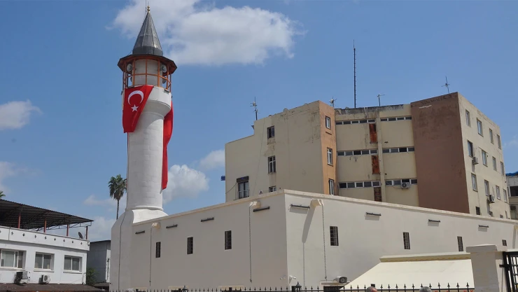 Restorasyonu tamamlanan Melik Tahir Camisi yeniden ibadete açıldı