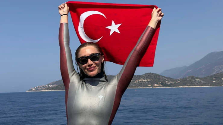 Şahika Ercümen, Serbest Dalış Türkiye Şampiyonası'nda 4 altın madalya kazandı