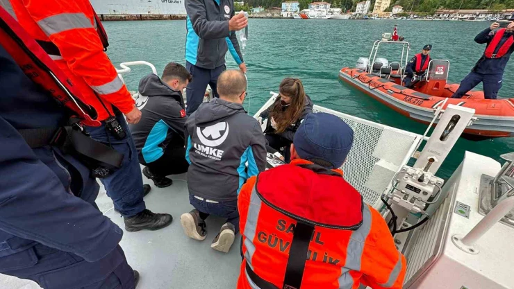 Sahil güvenlik ekiplerinden nefes kesen tatbikat!