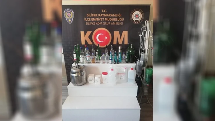 Sahte içki operasyonunda 15 litre etil alkol ele geçirildi