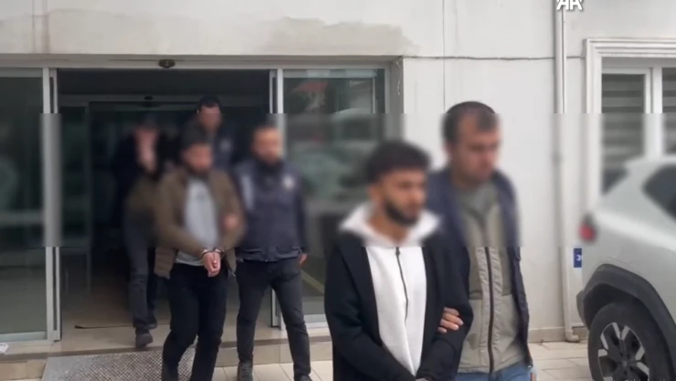 Sakarya merkezli dolandırıcılık operasyonunda 13 zanlı tutuklandı