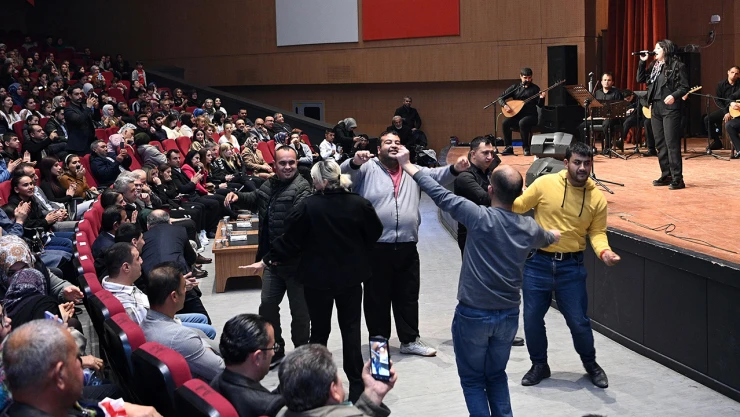 Sanatın gücüyle engelleri aşan konser