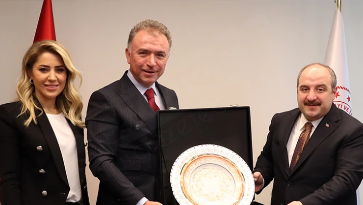 Sanayi ve Teknoloji Bakanı Varank, TÜGİK üyelerini ağırladı