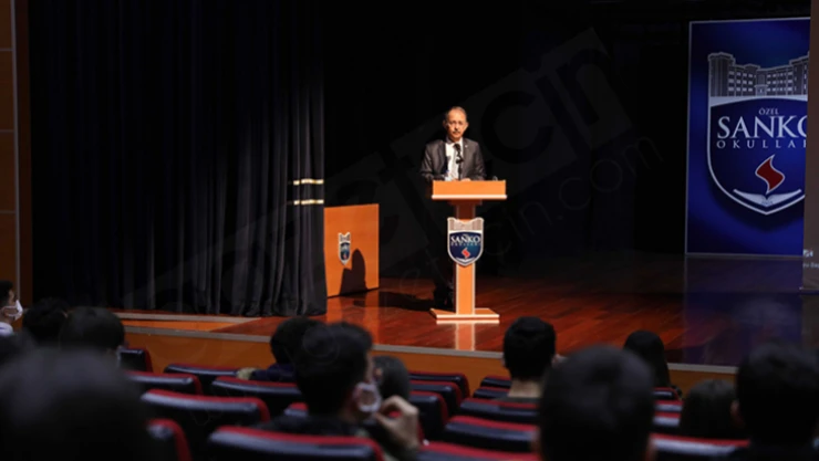 SANKO Okulları Kariyer Günü ve Üniversite Fuarı devam ediyor