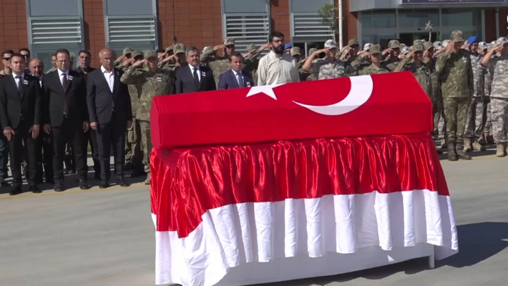 Şehit Üsteğmen Özsu için Malatya'da tören düzenlendi