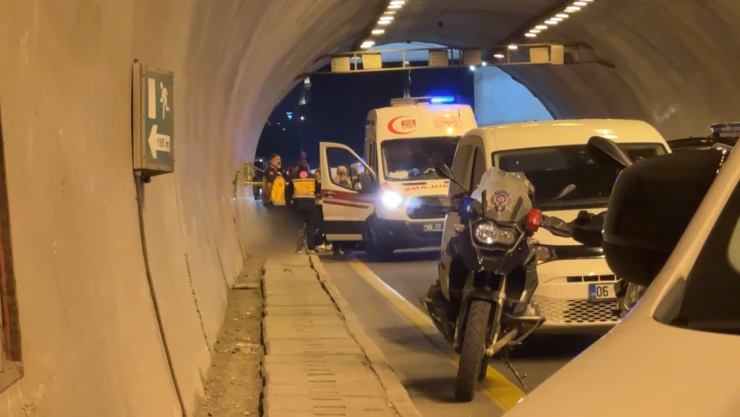 Seyir halindeki araçta tartışma kanlı bitti!