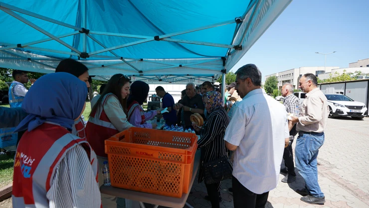 Sınav stresine, Büyükşehir Belediyesi'nden sıcak çözüm