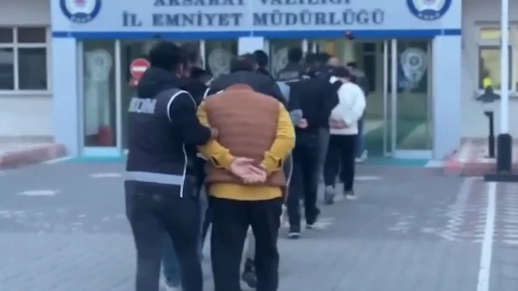 Son 2 haftada FETÖ operasyonlarında 67 şüpheli tutuklandı