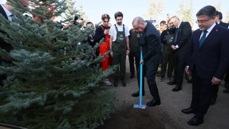 Son 23 yılda 7,5 milyar fidan ve tohumu toprakla buluşturduk