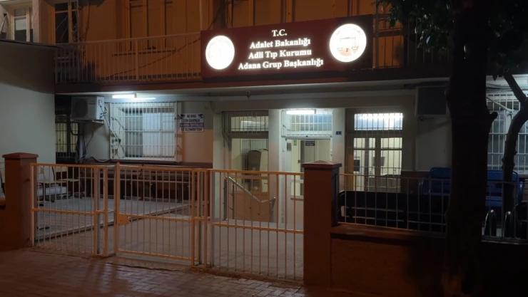 Sulama kanalına devrilen pikaptaki baba ve iki kızı öldü