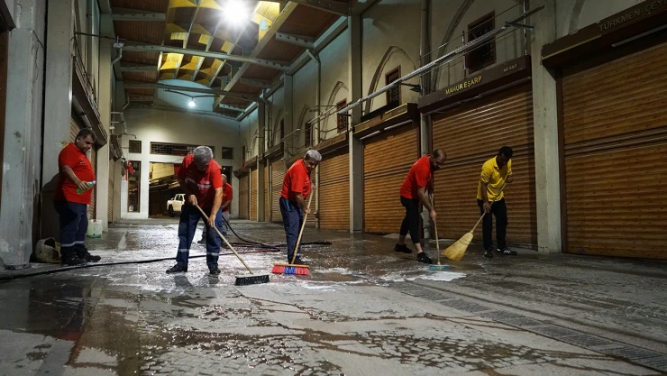 Tarihi kapalı çarşı pırıl pırıl oldu