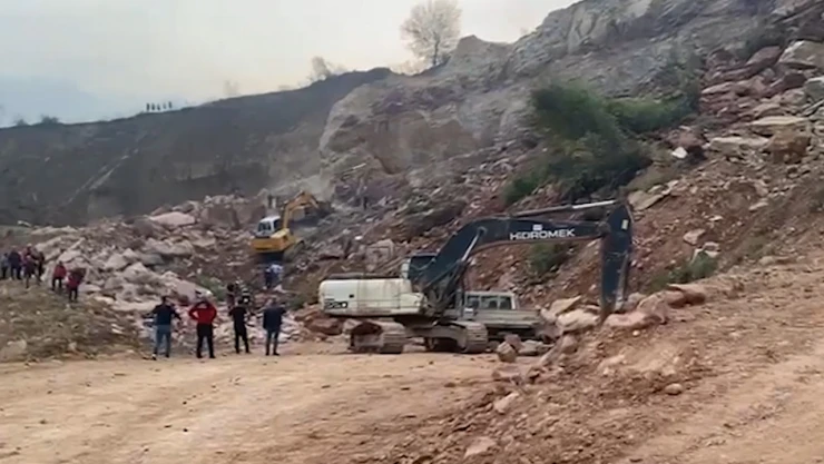 Taş ocağı şantiyesinde göçük
