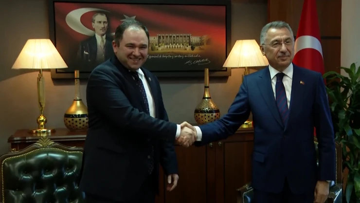 TBMM Dışişleri Komisyonu Başkanı Oktay, Samkharadze ile görüştü