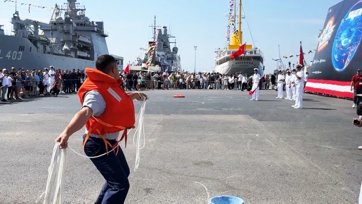 TEKNOFEST Mavi Vatan'da el incesi atma yarışması düzenlendi