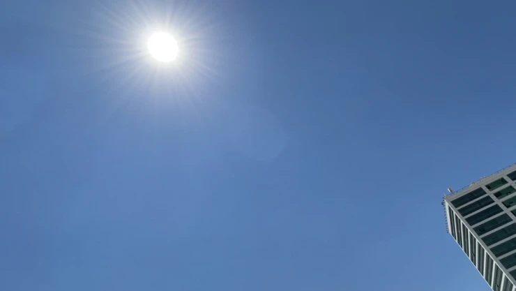 Termometreler 51 dereceyi gösterdi