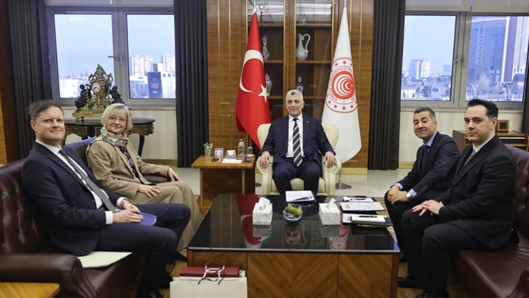 Ticaret Bakanı Bolat, Almanya'nın Ankara Büyükelçisi Sorg'u kabul etti