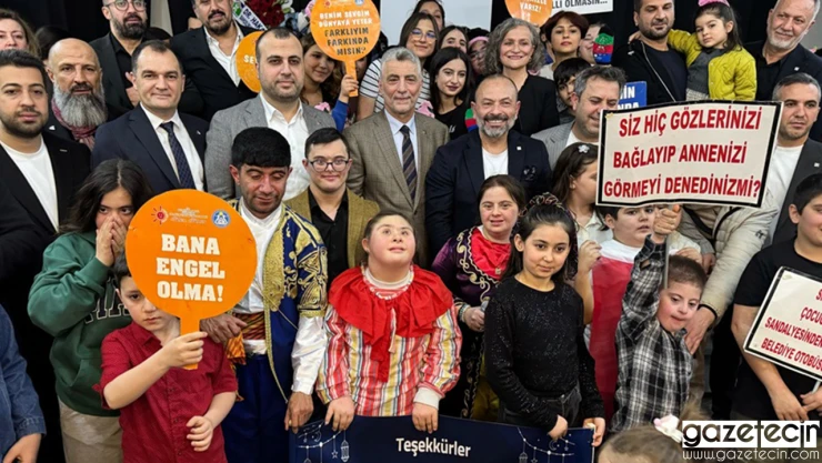 Ticaret Bakanı Bolat, iftarda engelli çocuklarla buluştu