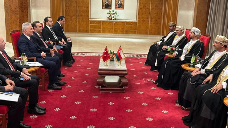 Ticaret Bakanı Bolat, Ummanlı Mevkidaşı Al Yousef ile görüştü