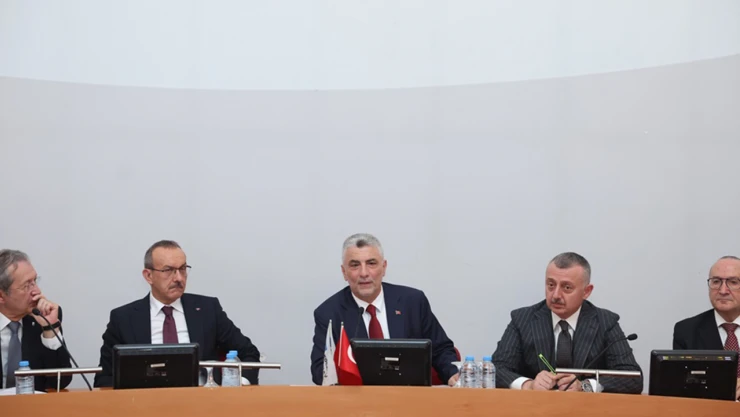 Ticaret Bakanı Bolat: 'Yüksek gelirli ülkeler sınıfına gireceğiz'