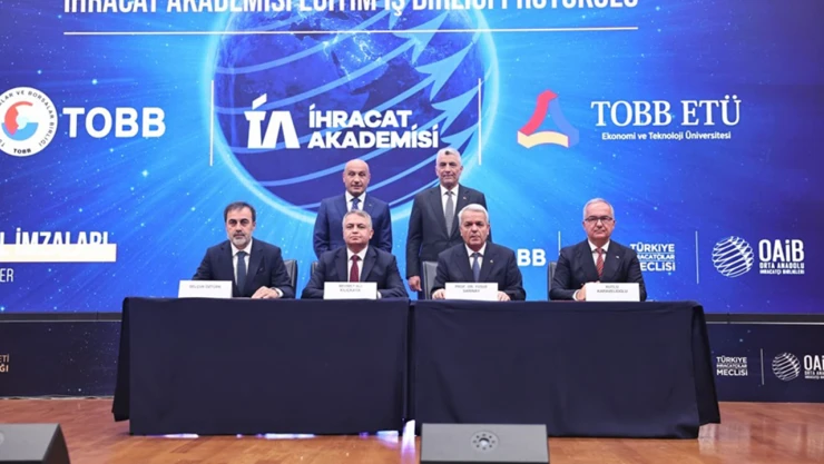 Ticaret Bakanlığı öncülüğünde Ankara E-İhracat Zirvesi düzenlendi