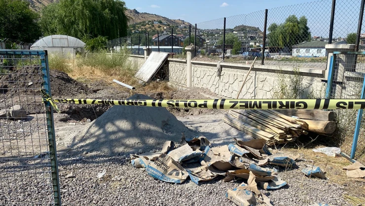 Toprak kayması sonucu 1 işçi yaralandı