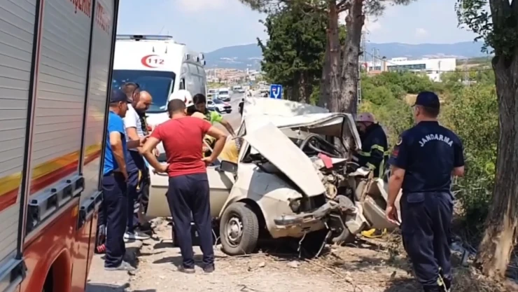 Trafik kazasında 1 kişi öldü, 4 kişi yaralandı