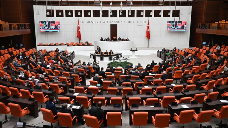 TSK personeline ilişkin kanun teklifi, görüşülüyor