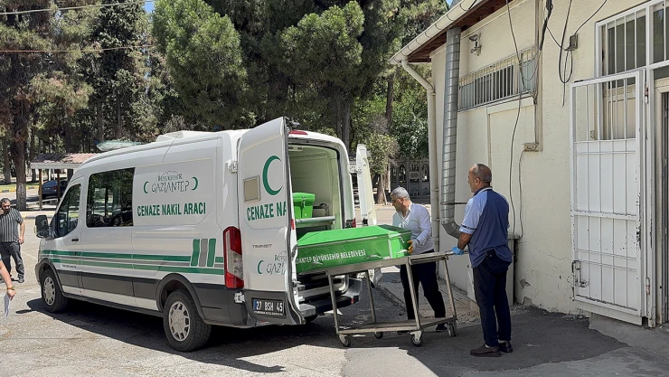 Tüfeğin kazara ateş alması sonucu 14 yaşındaki çocuk öldü