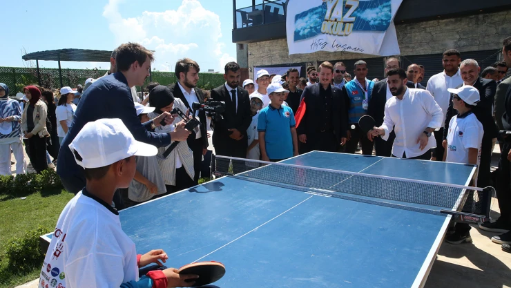 TÜGVA, Kahramanmaraş merkezli depremlerden etkilenen 11 il için özel kamplar belirledi