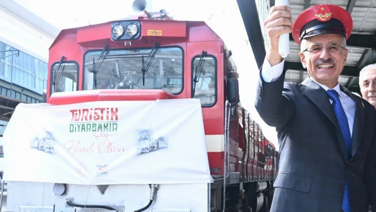 Turistik Diyarbakır ekspresi cuma günü yola çıkıyor