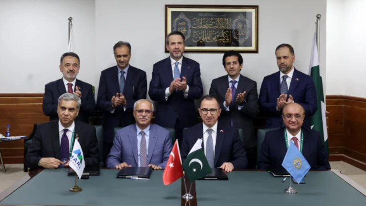 Türkiye'den yeni bir adım! Pakistan denizlerinde petrol ve doğal gaz araması yapılacak