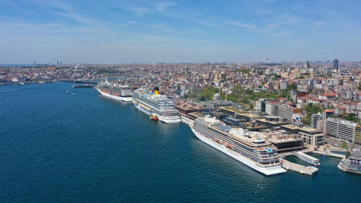 Türkiye kruvaziyer turizminde tarihi bir rekora koşuyor