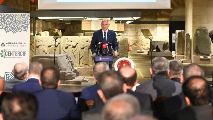 Türkiye'nin ilk İslamofobi ile mücadele merkezi açıldı