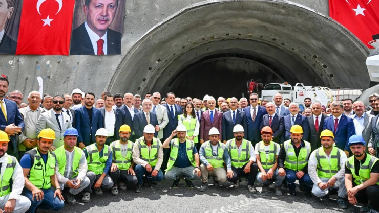 Türkiye'nin kuzeyine yapılan ilk hızlı tren ile yolcu taşımacılığı projesi olarak tarihe geçecek
