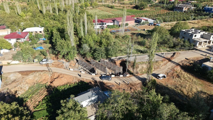 Türkoğlu'na yeni bir köprü daha