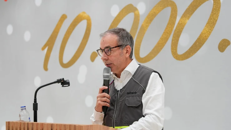 TürkTraktör 10 bininci kabini üretti