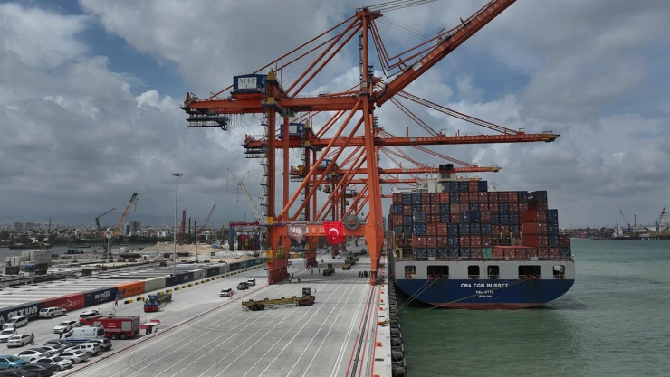 Uluslararası Limanı Genişleme Projesi'nin ilk etabının açılışı yapıldı