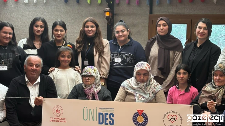 ÜNİDES'ten geçmişten geleceğe mektuplarla bir araya projesi