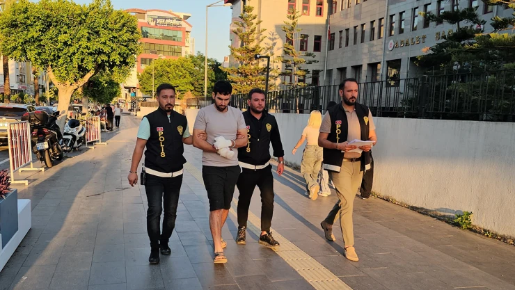 Üniversite öğrencisi kız kardeşini öldüren ağabey tutuklandı