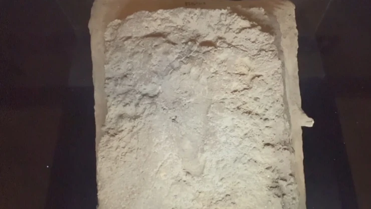 Urartulara ait kadın ayak izi Van Müzesi'nde ilk kez sergileniyor