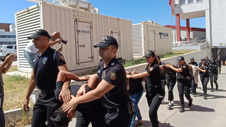 Uyuşturucu operasyonunda yakalanan 30 zanlıdan 16'sı tutuklandı