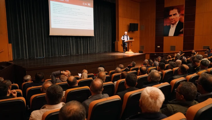 Uzman isimler, Kahramanmaraş zeytin üreticileriyle bir araya geldi