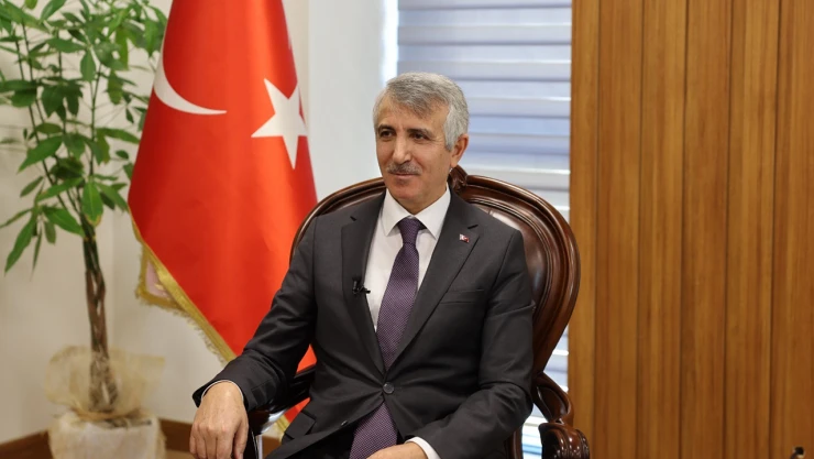 Vali Ünlüer, 'Ailenin temel yapı taşı ise annedir'