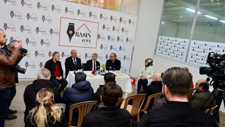 Vali Ünlüer'den basın mensuplarımıza ziyaret