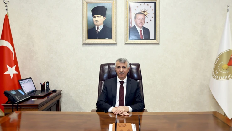 Vali Ünlüer'den Öğretmenler Günü'nde anlamlı mesaj