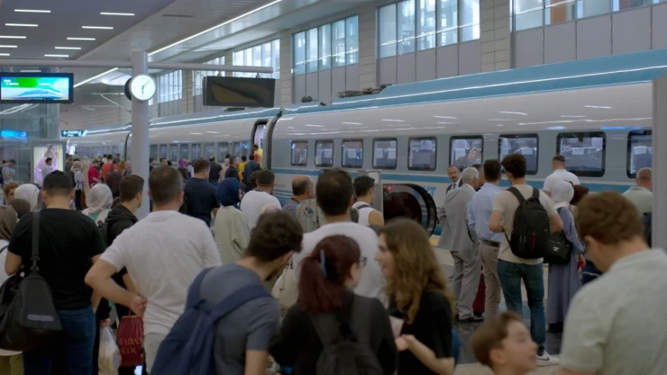 Yaz tatilinde YHT'lere ek sefer müjdesi