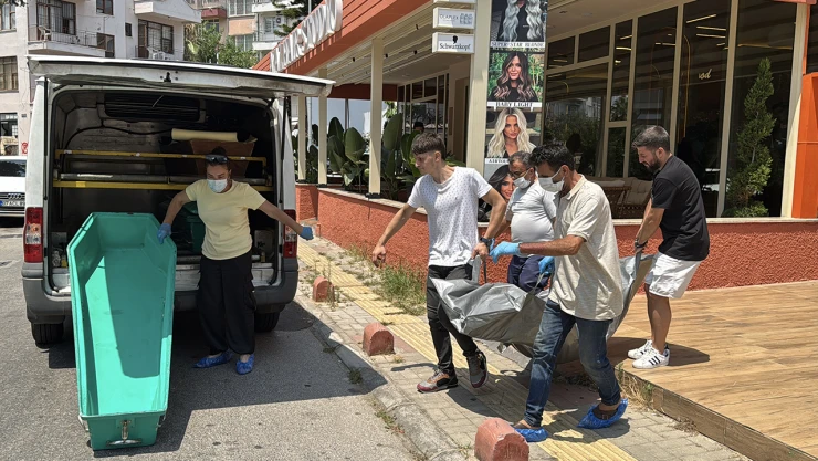 Yerleşik yaşayan Kanadalı evinde ölü bulundu