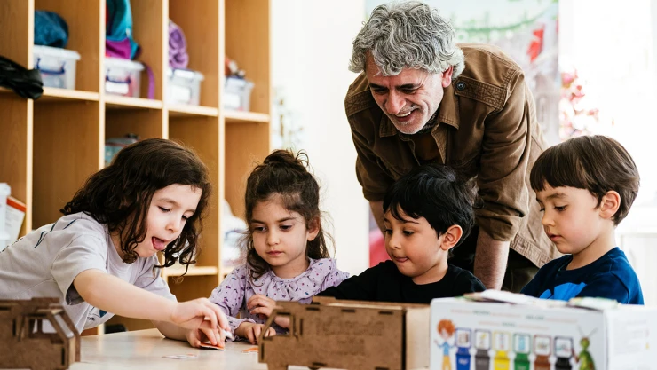 Yeşil Karıncalar Okulu atık dönüşümünde farkındalık oluşturuyor